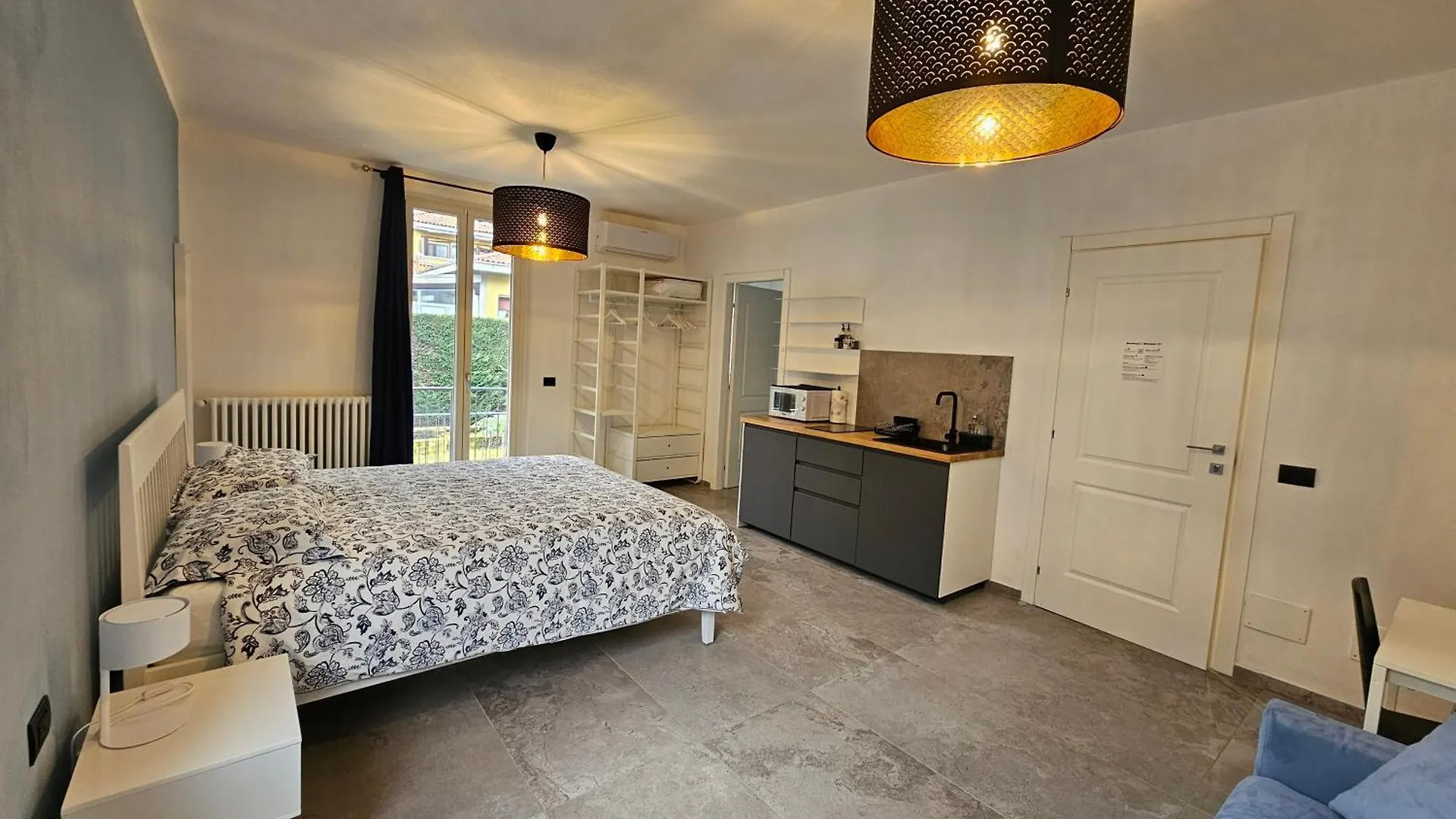 White House B&B Parma Italia